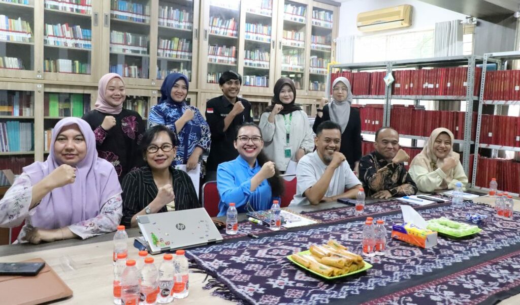 You are currently viewing Komdis UNAS Laksanakan Pakta Integritas bagi Calon Anggota Baru Satgas